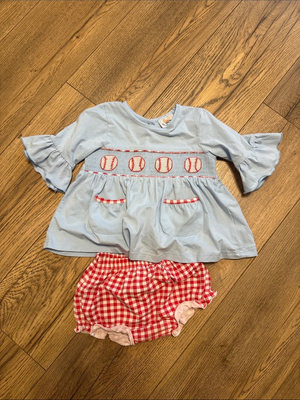 Busy Bee Smocks Baseball Set
